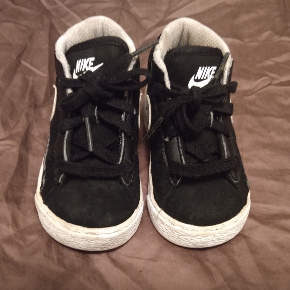 Nike size 5C hardly worn - no box